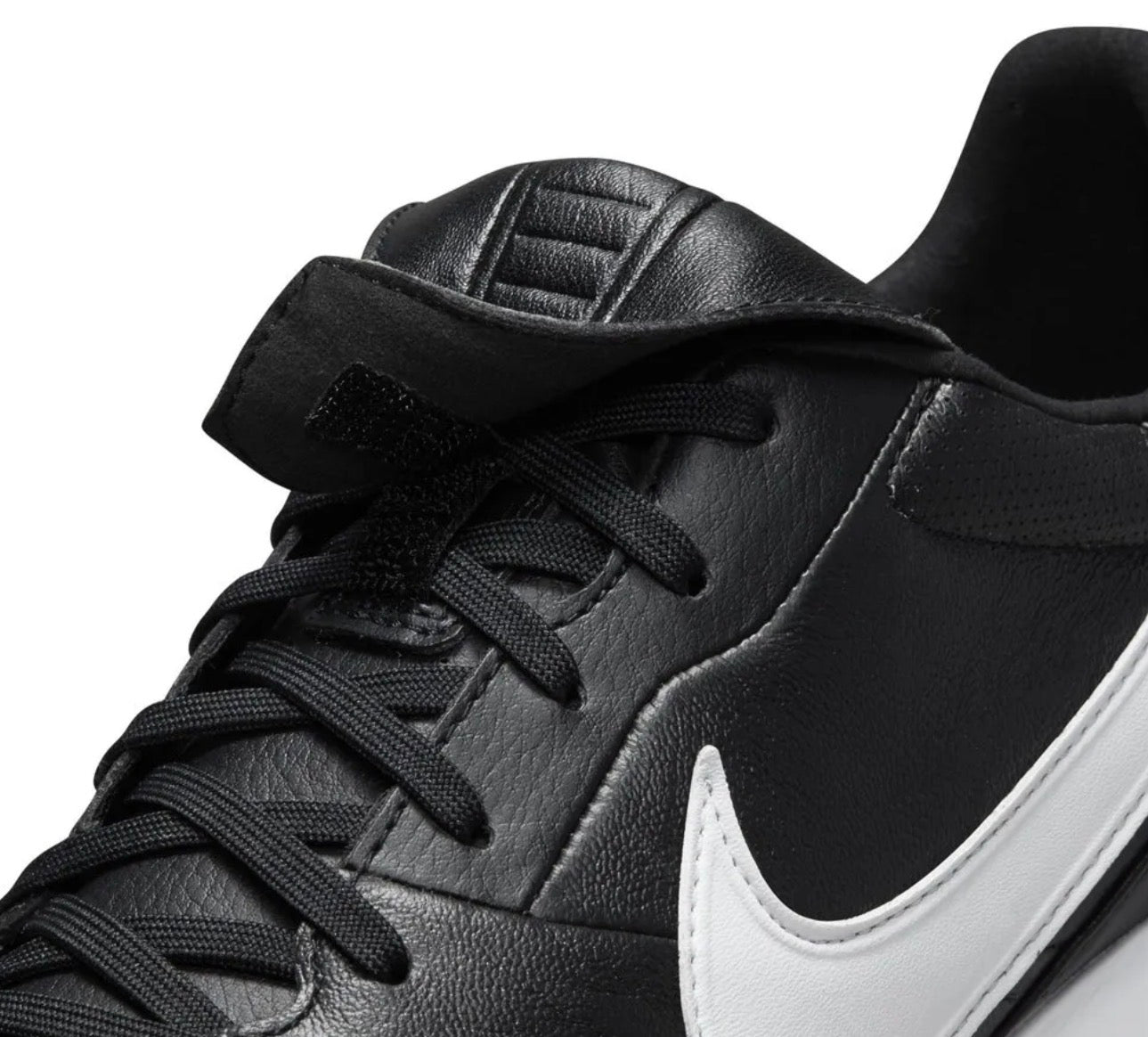 Nike The Premier III TF football boots