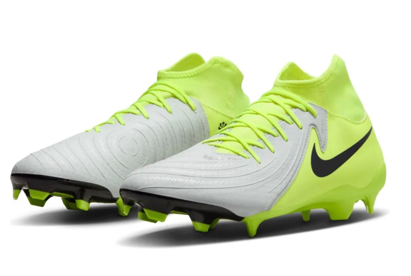 Nike Phantom Luna II Academy FG/MG football boots