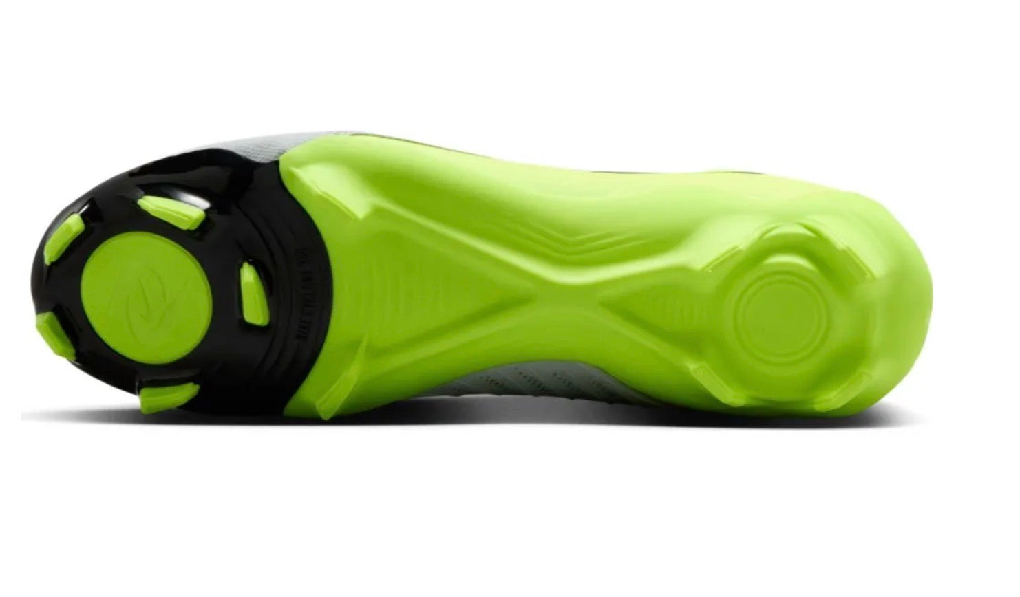 Nike Phantom Luna II Academy FG/MG football boots