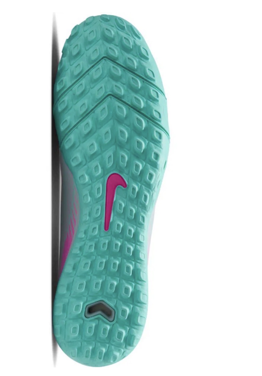 Nike Mercurial Vapor 16 Academy TF football boots