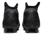 Nike Phantom Luna II Academy FG/MG football boots