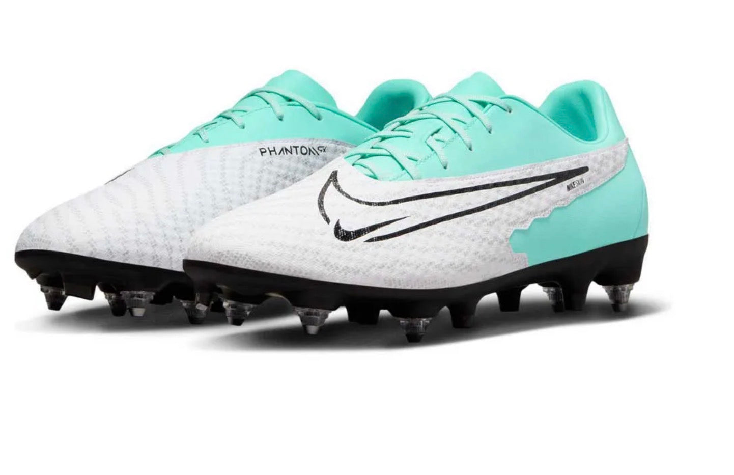 Nike Phantom GX Academy SG-Pro AC football boots