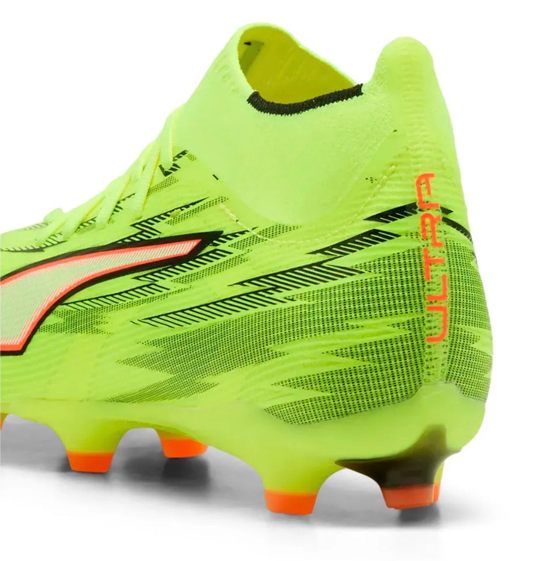 Puma Ultra 6 Match+ FG/AG woman football boots