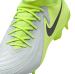 Nike Phantom Luna II Academy FG/MG football boots